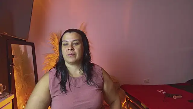 Martina Foxy01 online show from 14, 6, 2026
