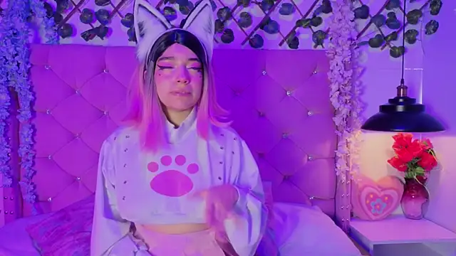Kira-Yuzu online show from 7, 5, 2026