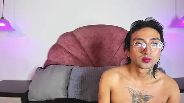 Eclipse TeenBoy66 online show from 15, 5, 2026