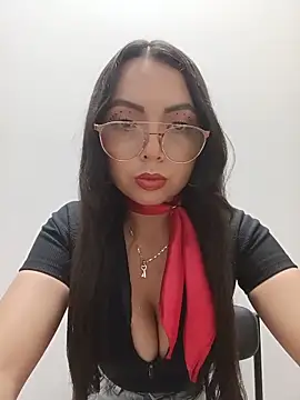 JENNIFER  03 online show from 22, 5, 2026