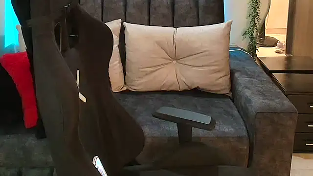 LUCYMILF SEXY online show from 5, 6, 2026