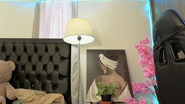 MarQueen1  online show from 11, 6, 2026