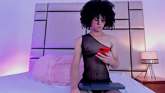 Anahia sexygirl online show from 19, 5, 2026