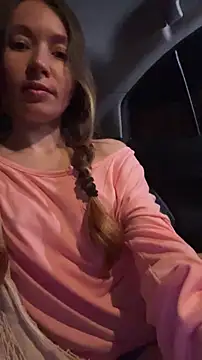 Mini girl do it better online show from 27, 5, 2026