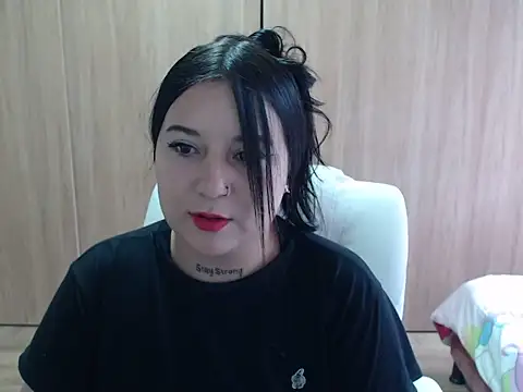 Snapshot of Haileey_ross chatting on 10, 6, 2026 Haileey ross online show from 10, 6, 2026