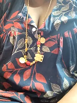 tamilkavitha123 online show from 8, 6, 2026