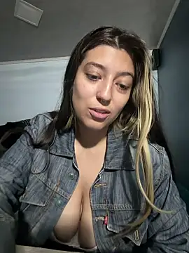 Snapshot of bellalane_ chatting on 31, 5, 2026 bellalane online show from 31, 5, 2026