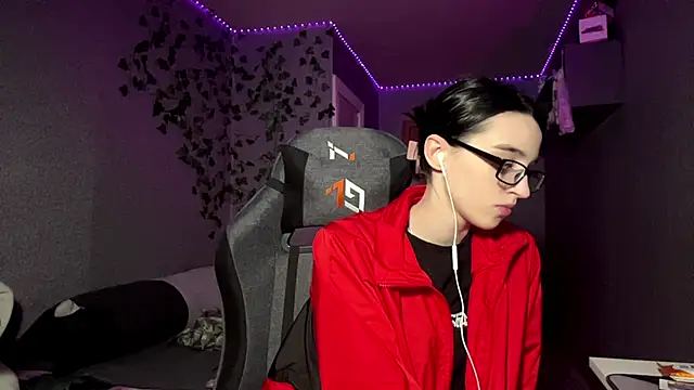 NightFoxxx online show from 18, 5, 2026