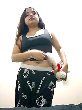 Daniela-Peruana online show from 16, 6, 2026