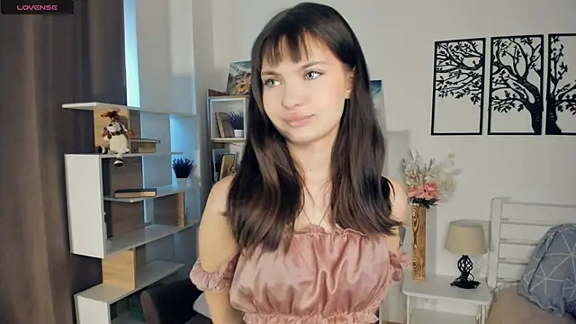 LupitaSolt online show from 1, 6, 2026