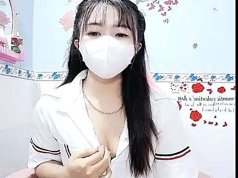 Emilysexy cut online show from 28, 5, 2026