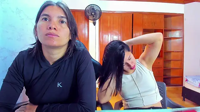 Soffy and Emily online show from 19, 5, 2026