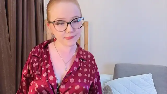 KarlaPasey online show from 25, 6, 2026