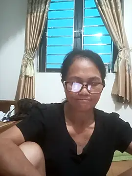 Vieekee online show from 18, 6, 2026