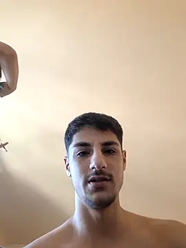 xxxcrystian online show from 8, 6, 2026