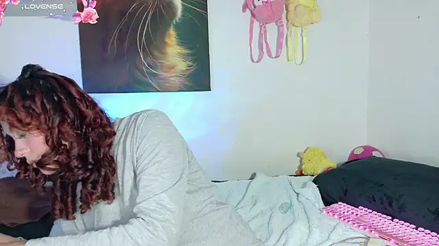theiamoon online show from 25, 5, 2026