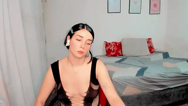 sakura hurano online show from 24, 6, 2026