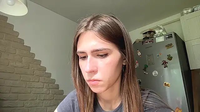 ZaraGuyette online show from 24, 6, 2026