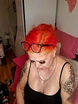 AshleyGinger   online show from 20, 6, 2026