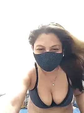 hot kiran2000 online show from 10, 6, 2026