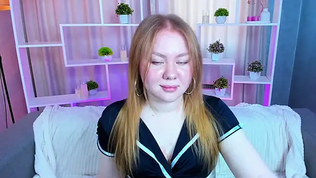 AlexaaBee online show from 16, 5, 2026