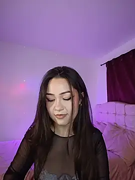 Snapshot of paariiss_ chatting on 28, 5, 2026 paariiss online show from 28, 5, 2026