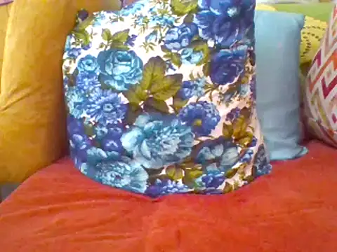 CreampyQueen1 online show from 3, 6, 2026