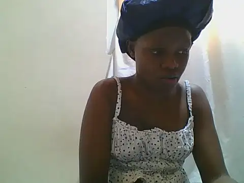 Snapshot of Sweetgal2025 chatting on 23, 6, 2026 Sweetgal2025 online show from 23, 6, 2026