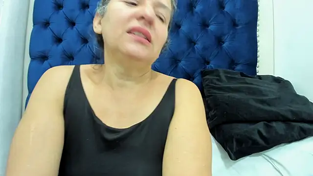 AlondraSosa online show from 7, 7, 2026