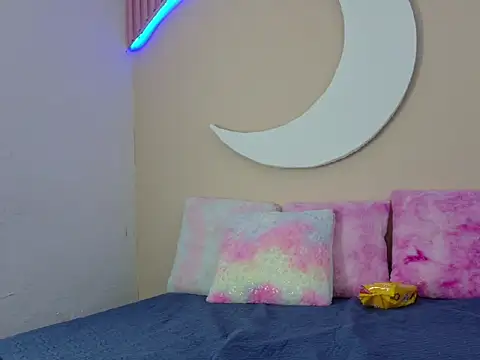 SamanthaLaurent online show from 14, 6, 2026