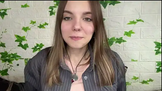 Snapshot of LisaPorse chatting on 1, 6, 2026 LisaPorse online show from 1, 6, 2026