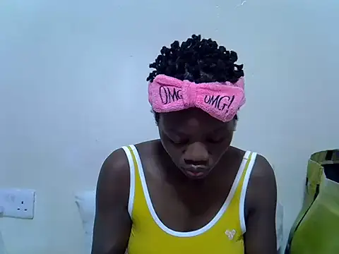 Twerliee online show from 5, 6, 2026