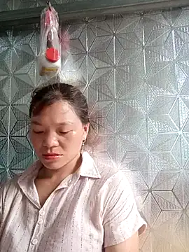 lya sexyy online show from 18, 6, 2026