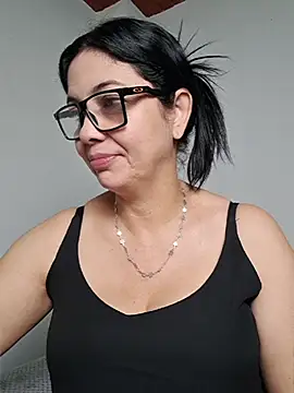 Scarlett Valnyx online show from 11, 6, 2026