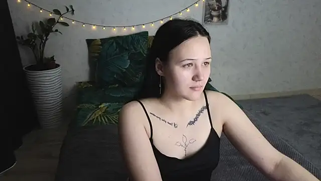 Tori cute online show from 15, 6, 2026