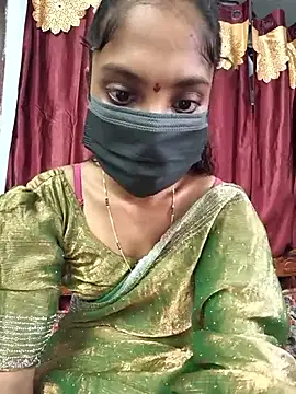 Snapshot of reshma124 chatting on 17, 6, 2026 reshma124 online show from 17, 6, 2026