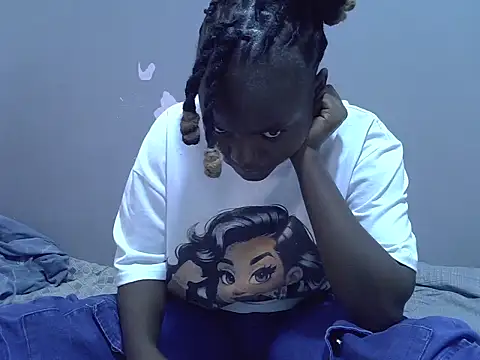 Snapshot of Cocoa_petite chatting on 6, 6, 2026 Cocoa petite online show from 6, 6, 2026