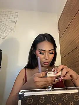 hugecock tamira online show from 26, 6, 2026