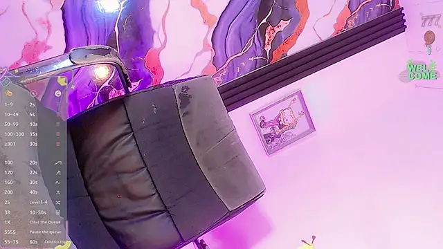 SophiaWild  online show from 14, 6, 2026