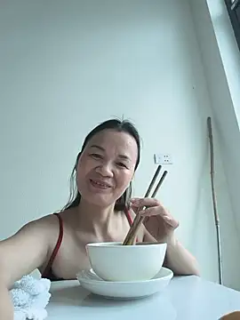 Lye lovely online show from 28, 6, 2026