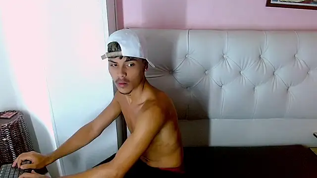 Angel foxc13 online show from 12, 6, 2026