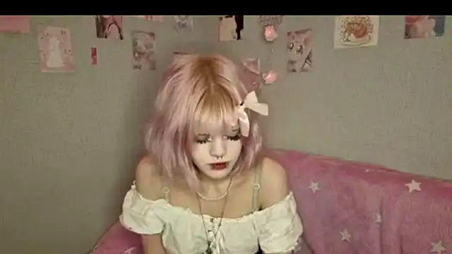 VelvetAlice online show from 25, 6, 2026