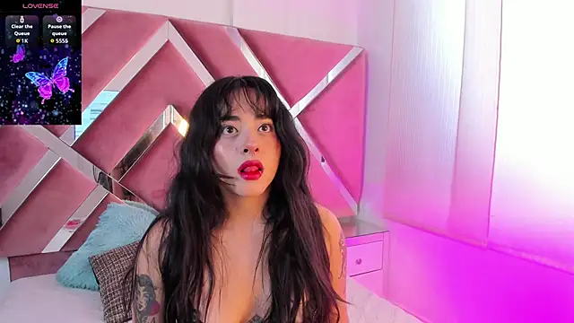 Elena Tylor online show from 20, 6, 2026