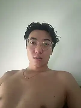 YourBadboy718 online show from 14, 6, 2026