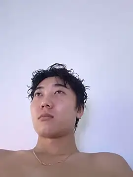 YourBadboy718 online show from 15, 6, 2026