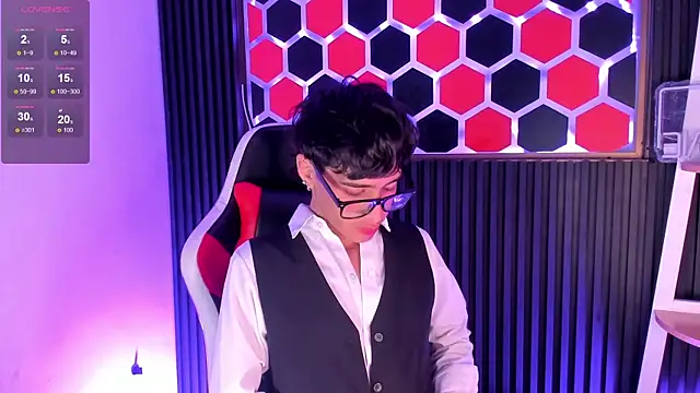 SantyFoxxs online show from 1, 6, 2026