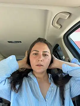 BrunetteNymph online show from 27, 6, 2026