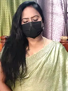 Snapshot of Meera_mia chatting on 27, 5, 2026 Meera mia online show from 27, 5, 2026