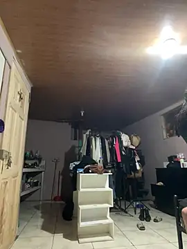 scarletmoon2398 online show from 10, 6, 2026