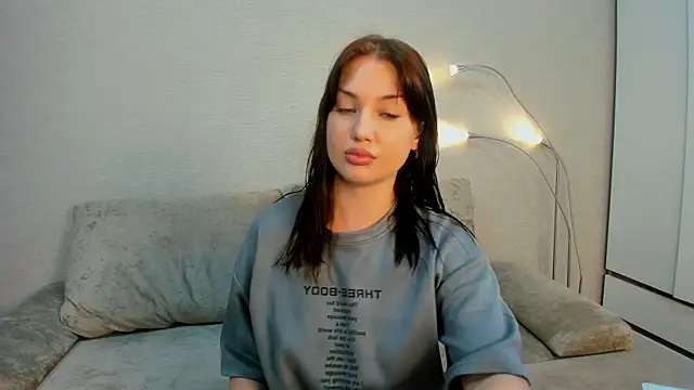 AliciaCollinss online show from 6, 6, 2026